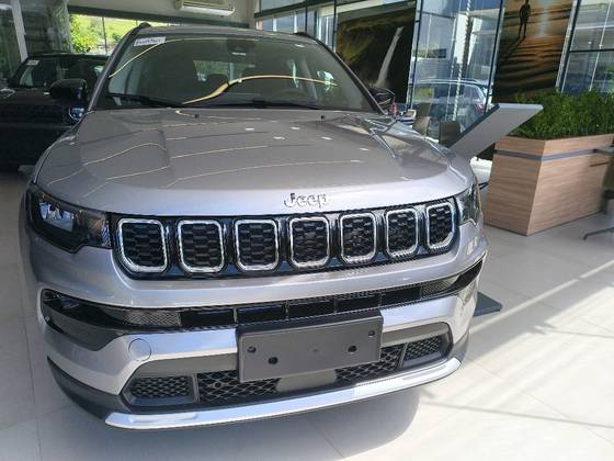 JEEP COMPASS 1.3 T270 TURBO FLEX LONGITUDE AT6